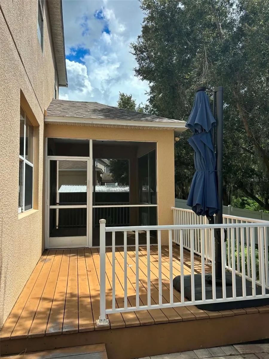 2979 ETOWAH PARK BOULEVARD Tavares, FL 32778