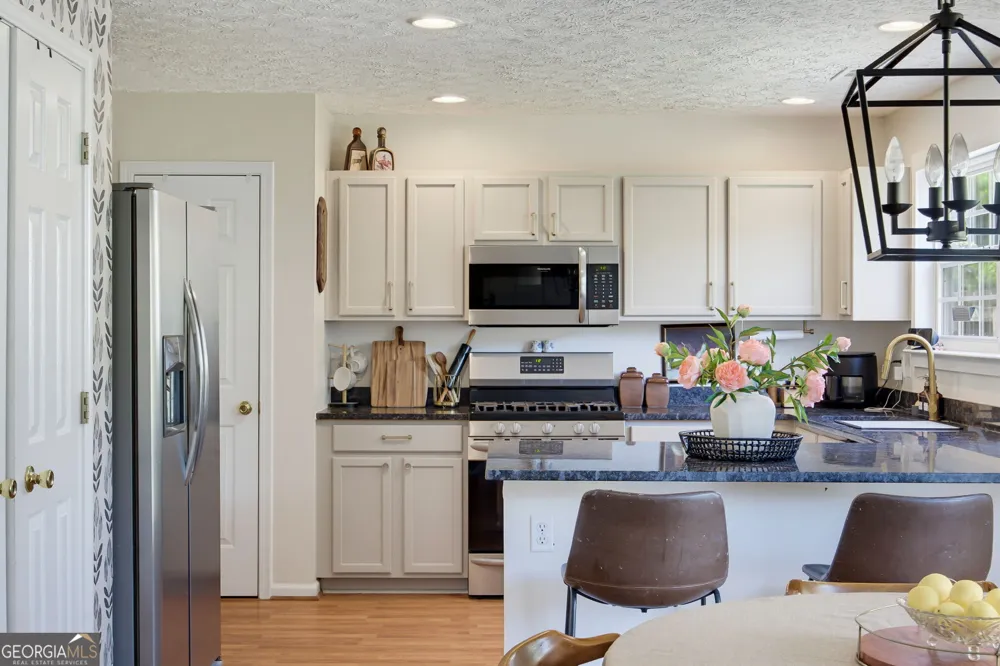 341 Westminster DR Canton, GA 30114