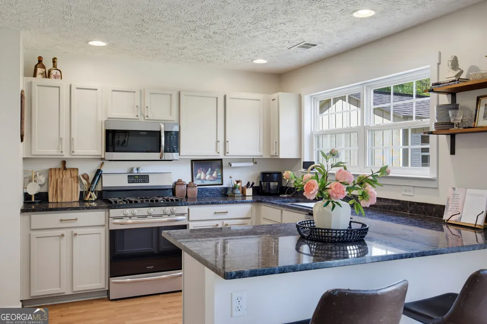 341 Westminster DR Canton, GA 30114