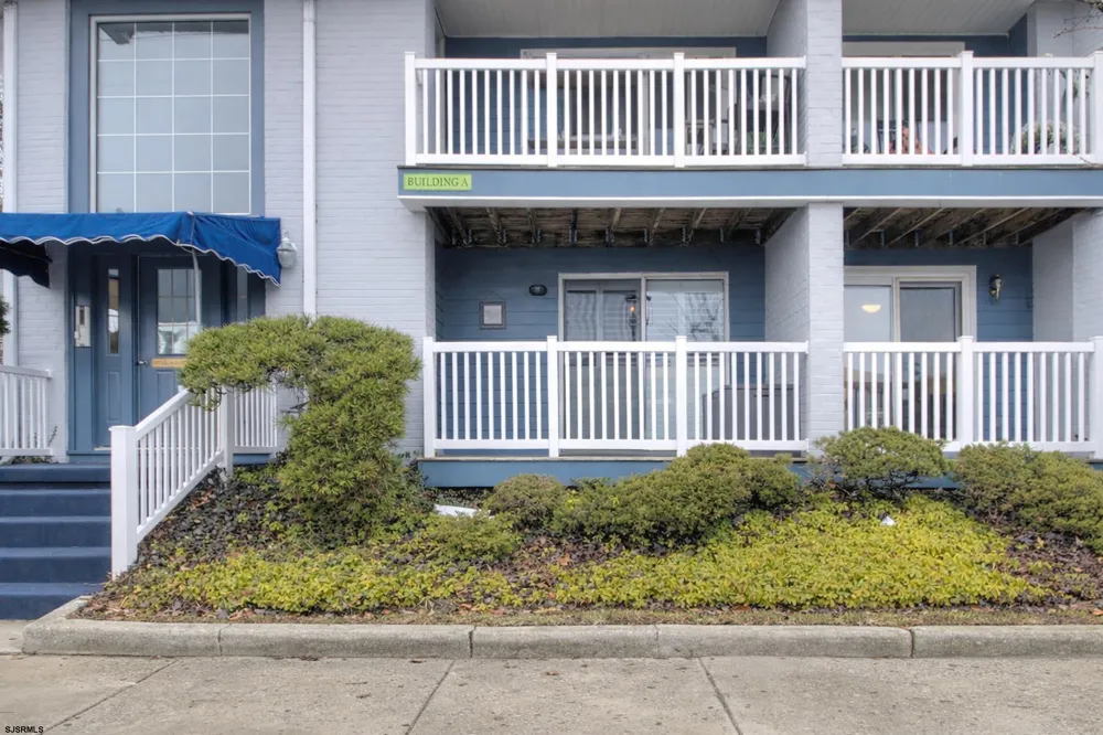 537 Bay Ave Somers Point, NJ 08244