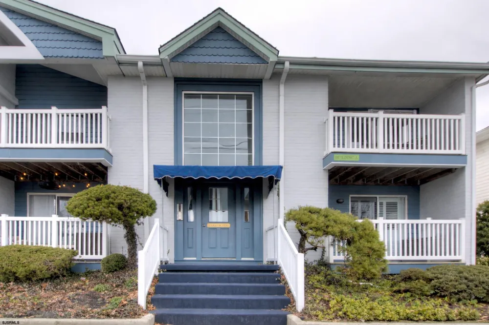 537 Bay Ave Somers Point, NJ 08244
