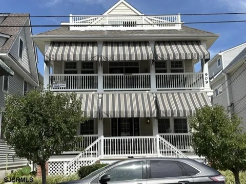 907 2nd Street