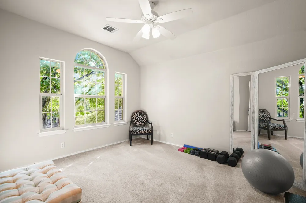 3305 Starlight Vista Round Rock, TX 78665