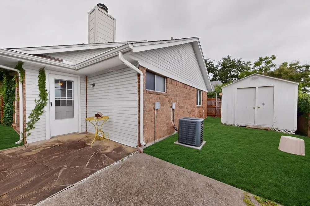 5548 Village Green Drive Mesquite, TX 75150