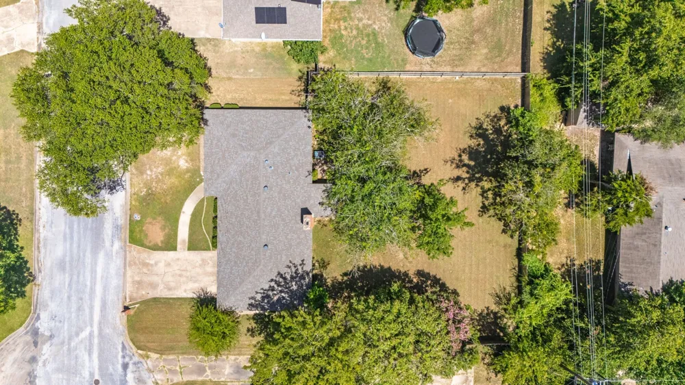 148 Royal Lane Commerce, TX 75428