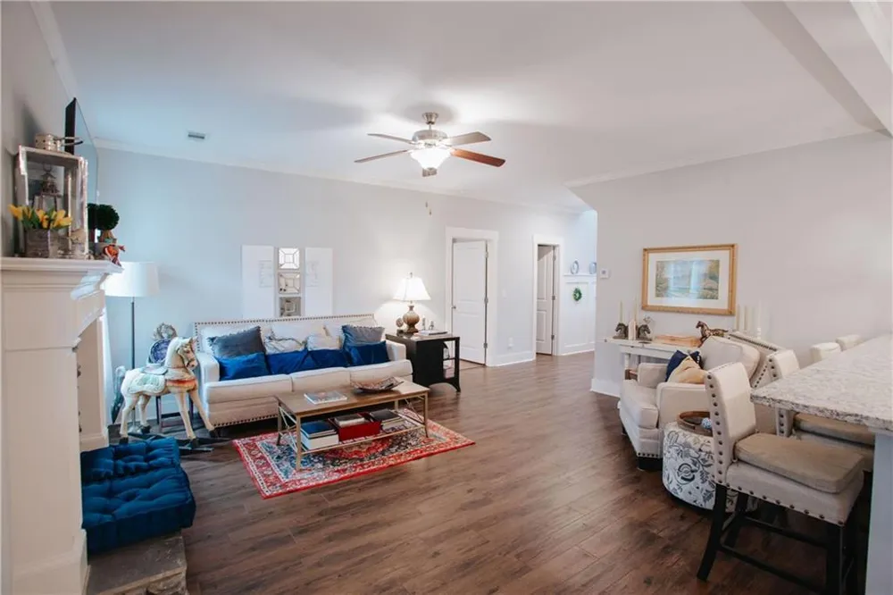 3221 Hollonville Road Williamson, GA 30292