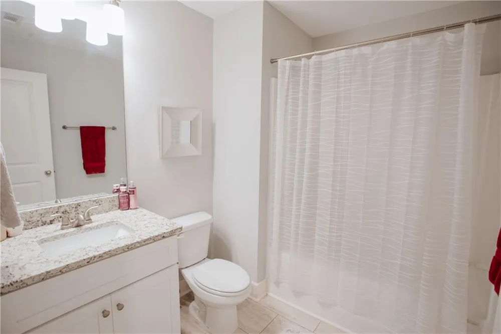 3221 Hollonville Road Williamson, GA 30292