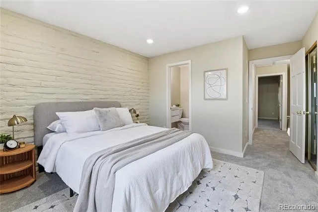 1060 S Parker Road #27 Denver, CO 80231