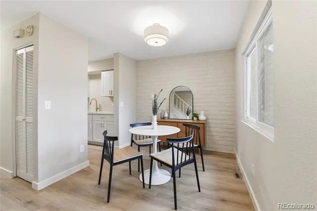 1060 S Parker Road #27 Denver, CO 80231