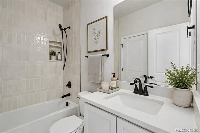 7287 Xenophon Court Arvada, CO 80005