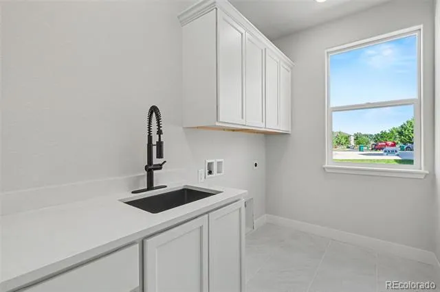 7287 Xenophon Court Arvada, CO 80005