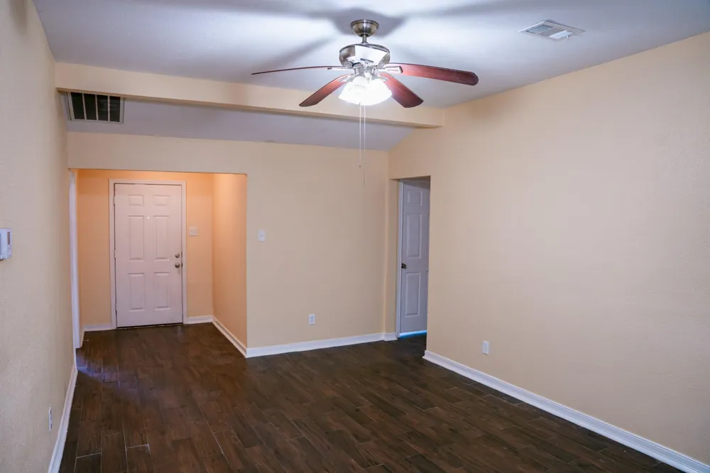 3108 Rey Avenue Baytown, TX 77521