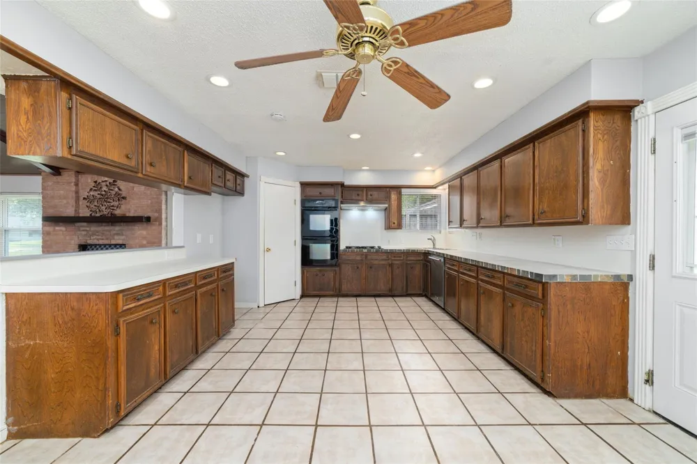 218 Black Forest Drive Spring, TX 77388