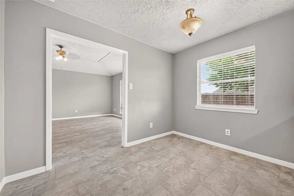 9903 Towne Tower Lane Sugar Land, TX 77498
