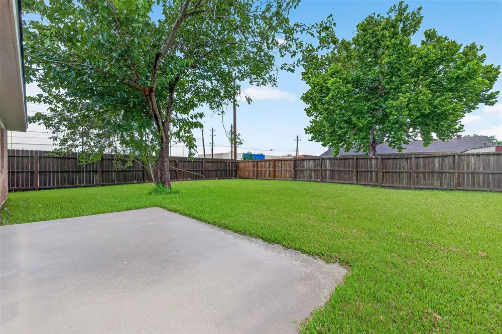 9903 Towne Tower Lane Sugar Land, TX 77498