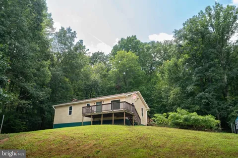 2302 THOROUGHFARE ROAD