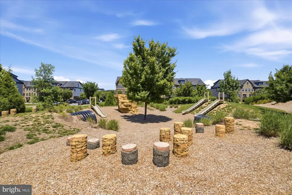 43428 STONEWOOD CROSSING TERRACE Ashburn, VA 20148