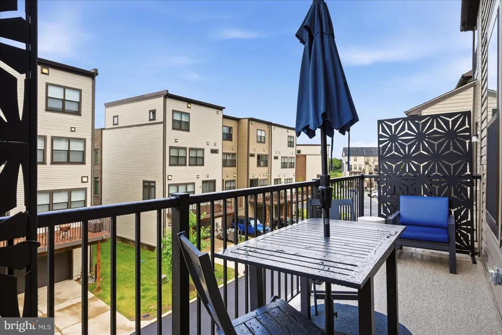 43428 STONEWOOD CROSSING TERRACE Ashburn, VA 20148