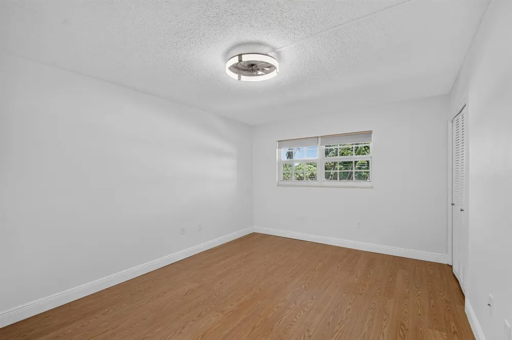 145 Atlantis Boulevard #202 Atlantis, FL 33462