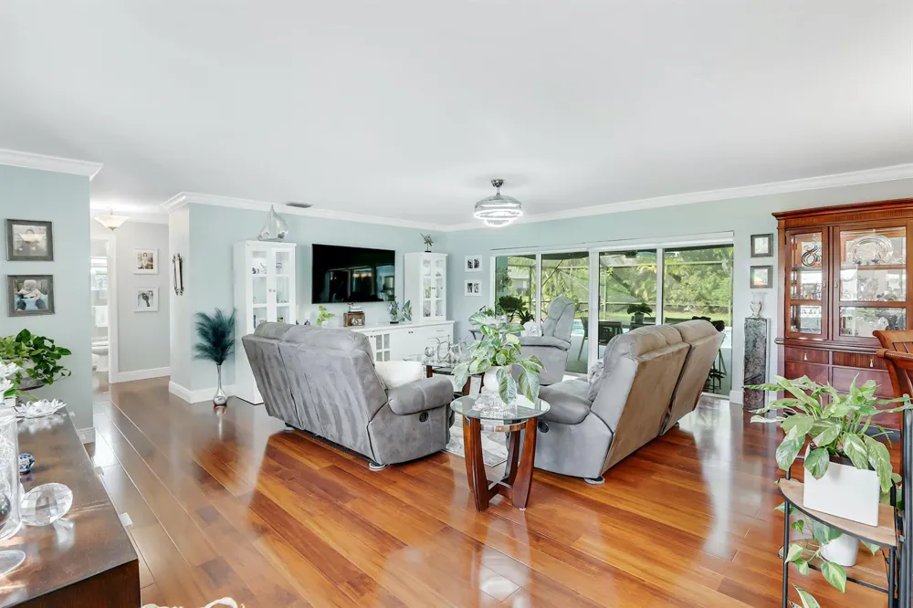22053 Flanders Court Boca Raton, FL 33428