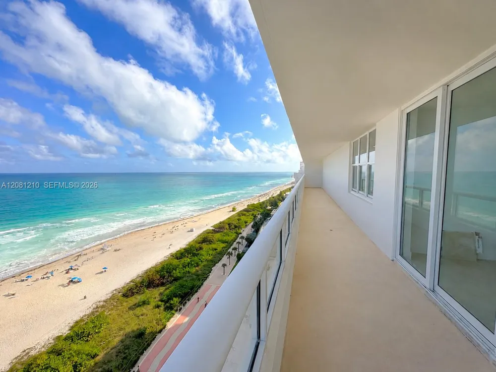 5601 COLLINS AV #PH-2 Miami Beach, FL 33140