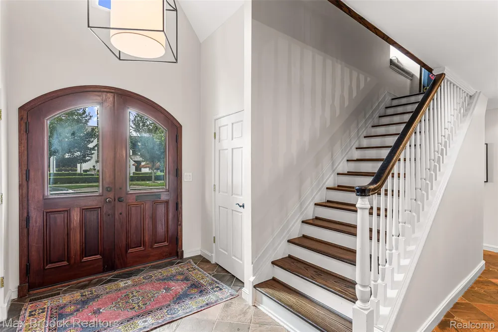 416 Puritan Avenue Birmingham City, MI 48009