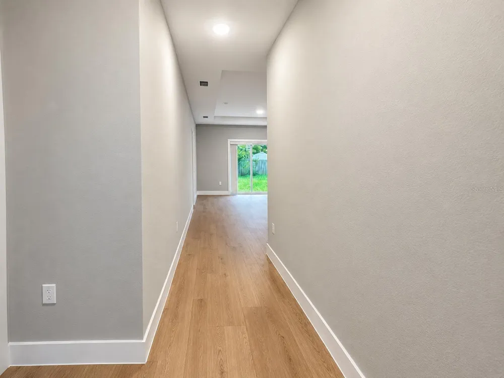 4416 MARINER BOULEVARD Spring Hill, FL 34609