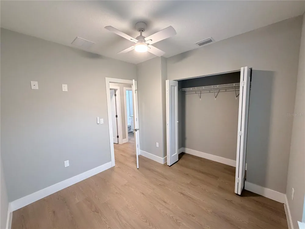 4416 MARINER BOULEVARD Spring Hill, FL 34609