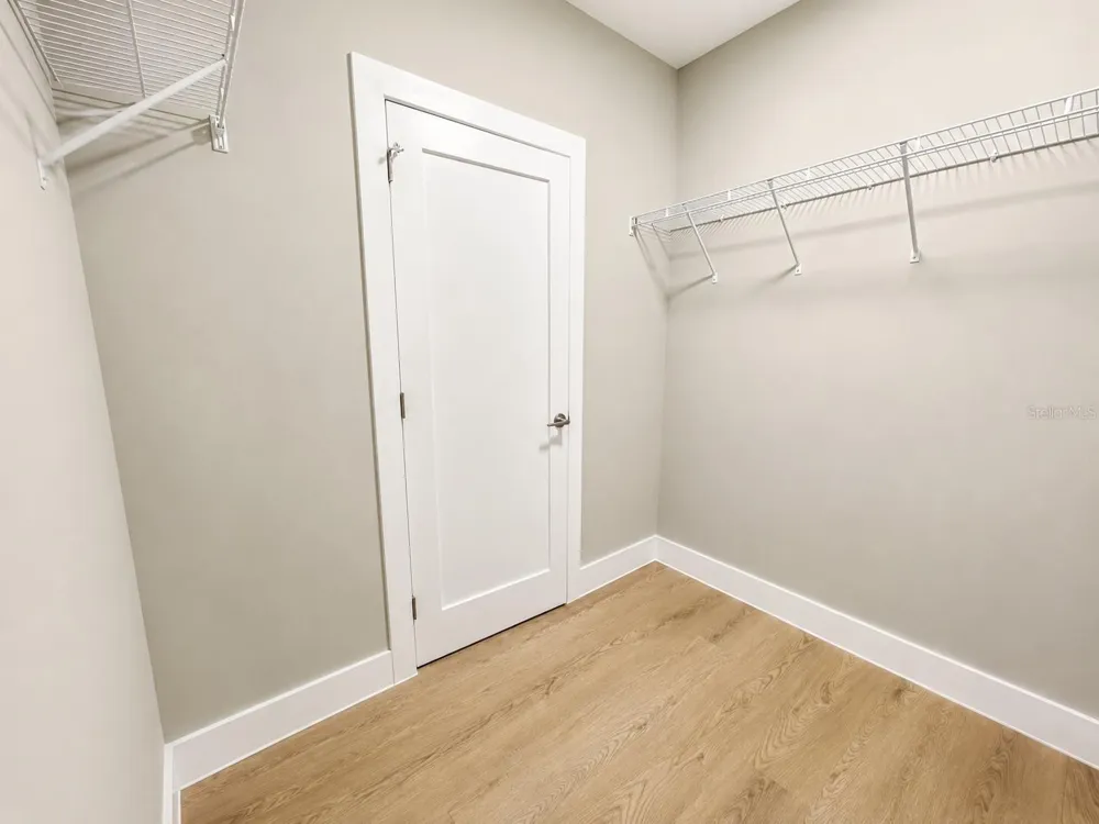 4416 MARINER BOULEVARD Spring Hill, FL 34609