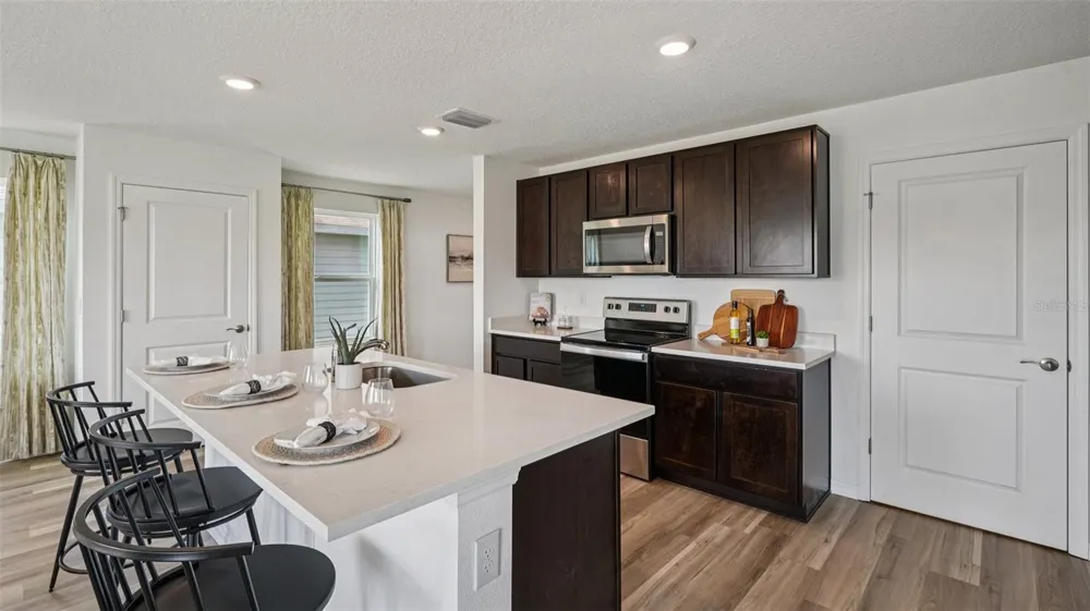2161 NE 28TH PLACE ocala, FL 34470