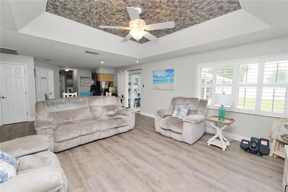 1564 NORWICK WAY Lakeland, FL 33809
