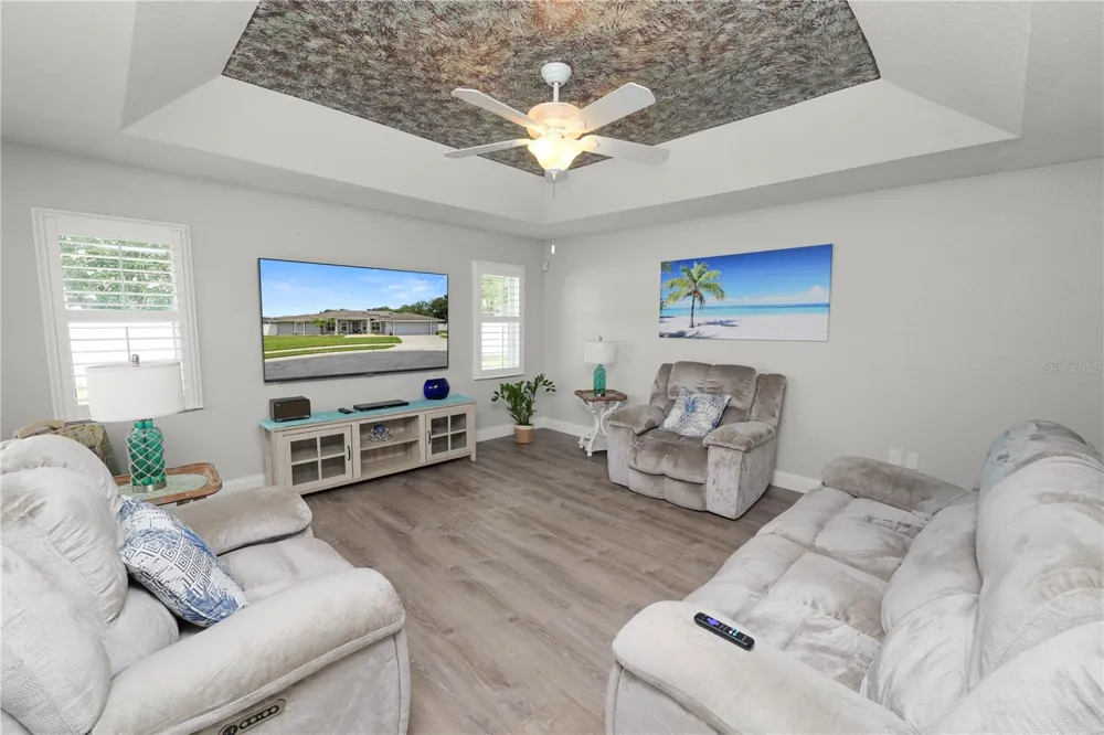 1564 NORWICK WAY Lakeland, FL 33809