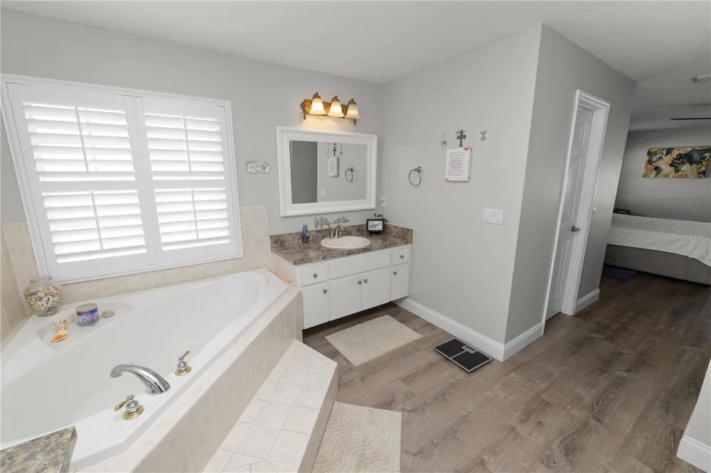 1564 NORWICK WAY Lakeland, FL 33809