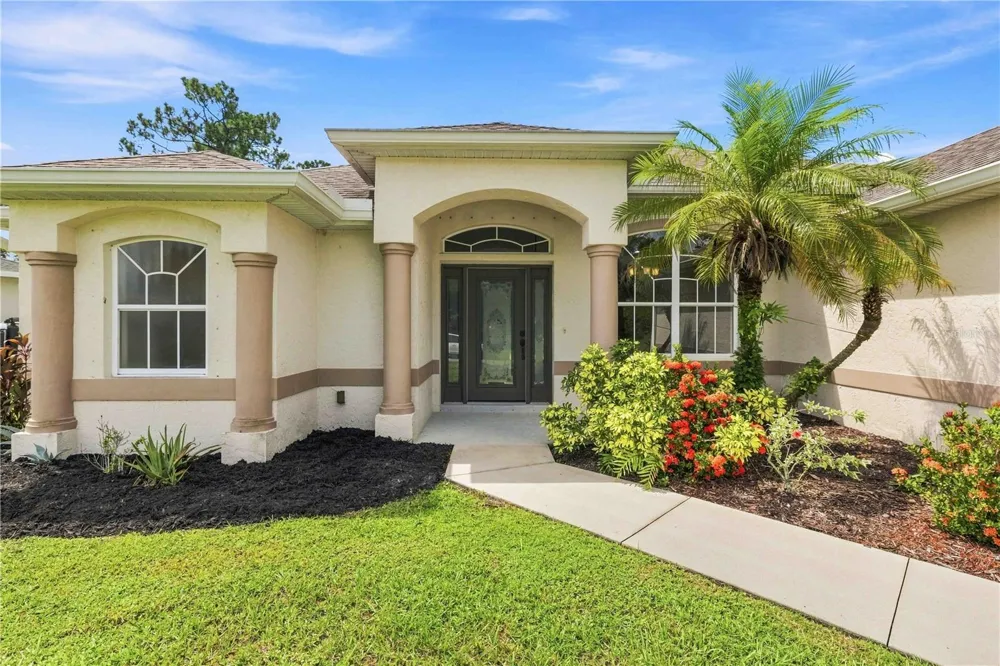 2769 ESCAMBIA CIRCLE North Port, FL 34288