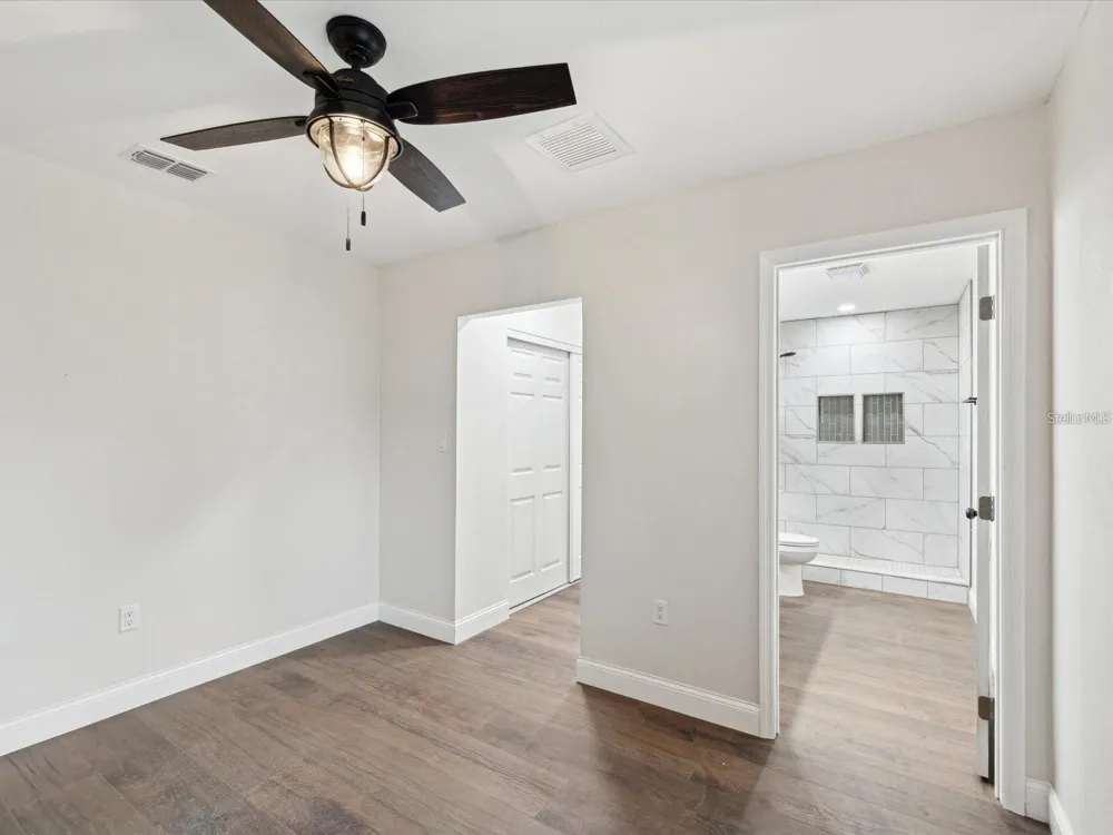 1008 E NORFOLK STREET Tampa, FL 33604