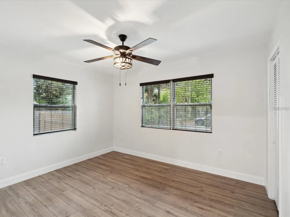1008 E NORFOLK STREET Tampa, FL 33604