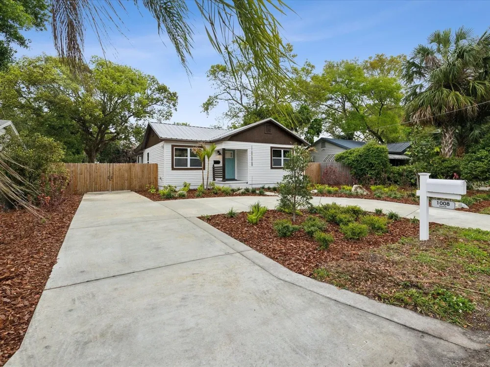 1008 E NORFOLK STREET Tampa, FL 33604