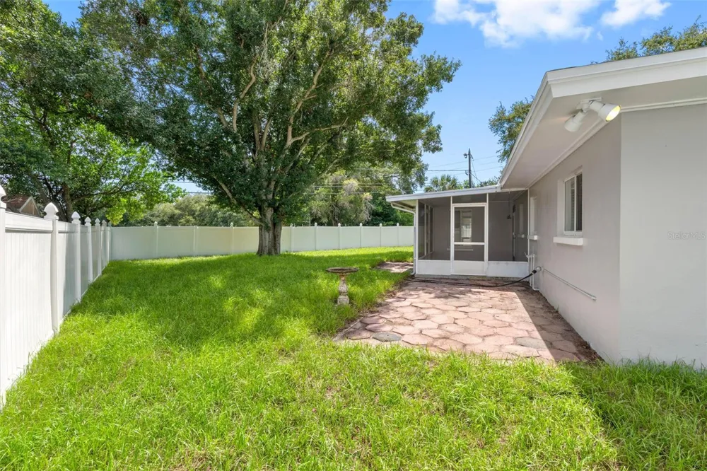 1601 HARDWOOD DRIVE Clearwater, FL 33756