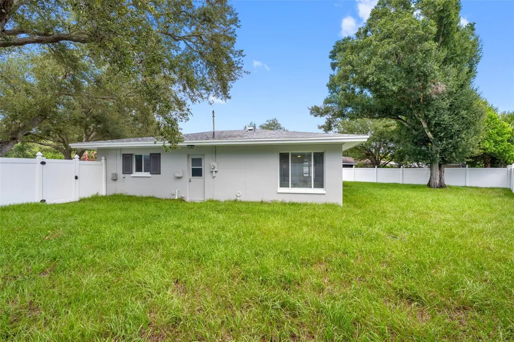 1601 HARDWOOD DRIVE Clearwater, FL 33756