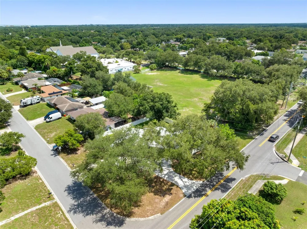1601 HARDWOOD DRIVE Clearwater, FL 33756