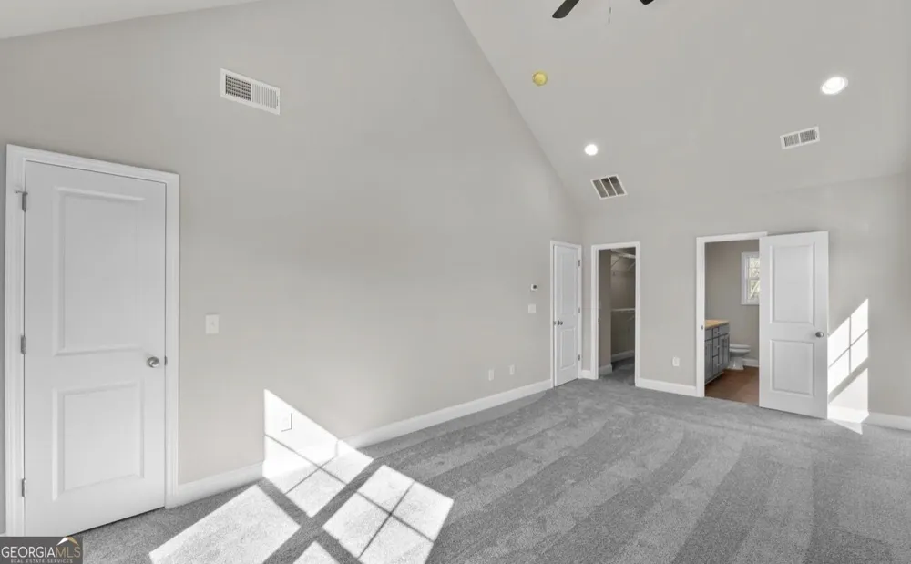 175 Pine St Woodbury, GA 30293