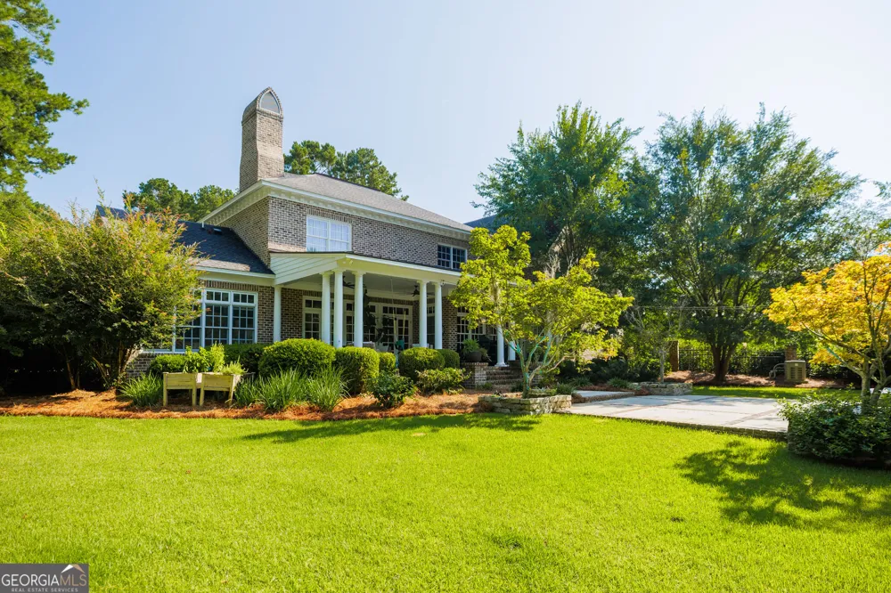 4237 Whisperwood CIR Valdosta, GA 31602