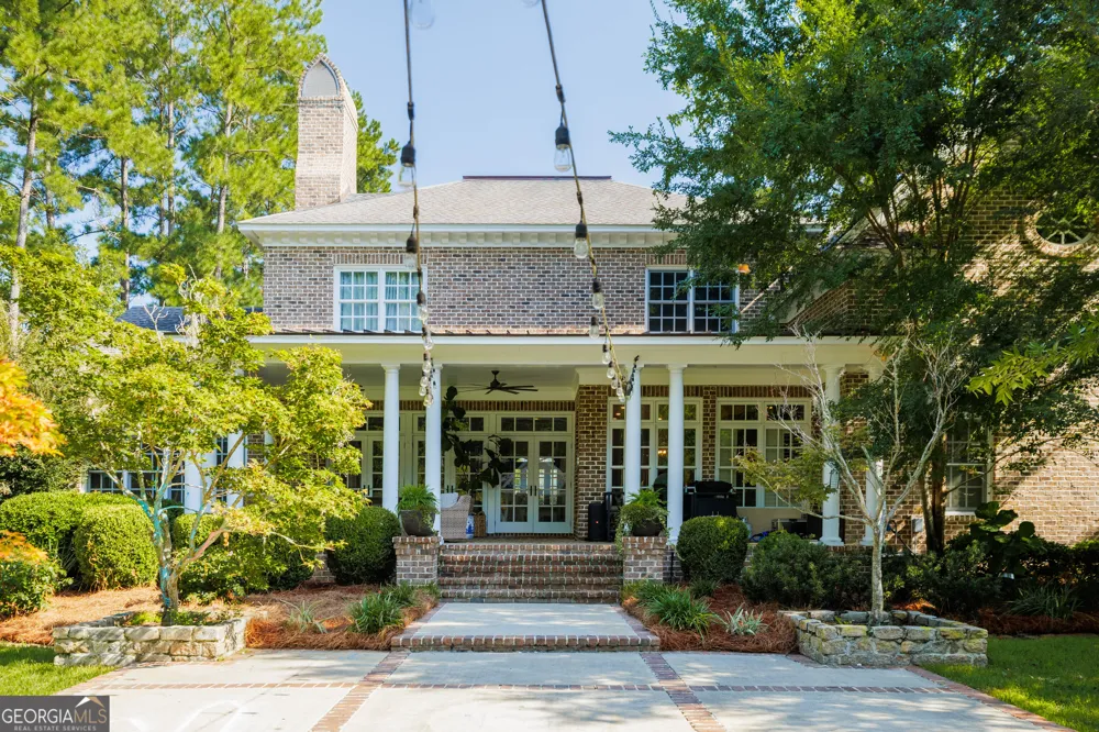 4237 Whisperwood CIR Valdosta, GA 31602
