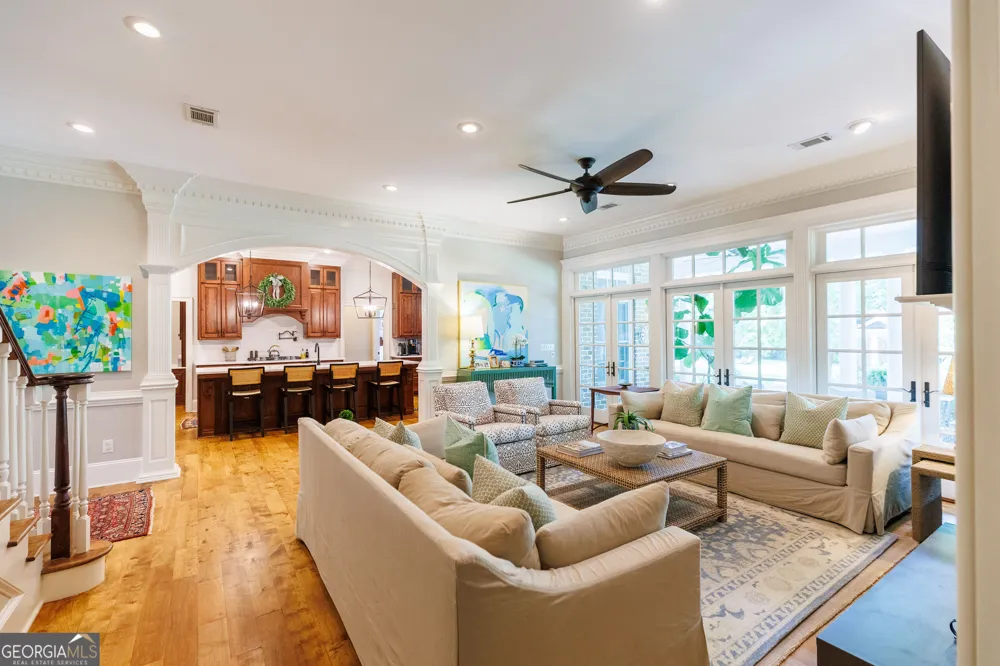 4237 Whisperwood CIR Valdosta, GA 31602