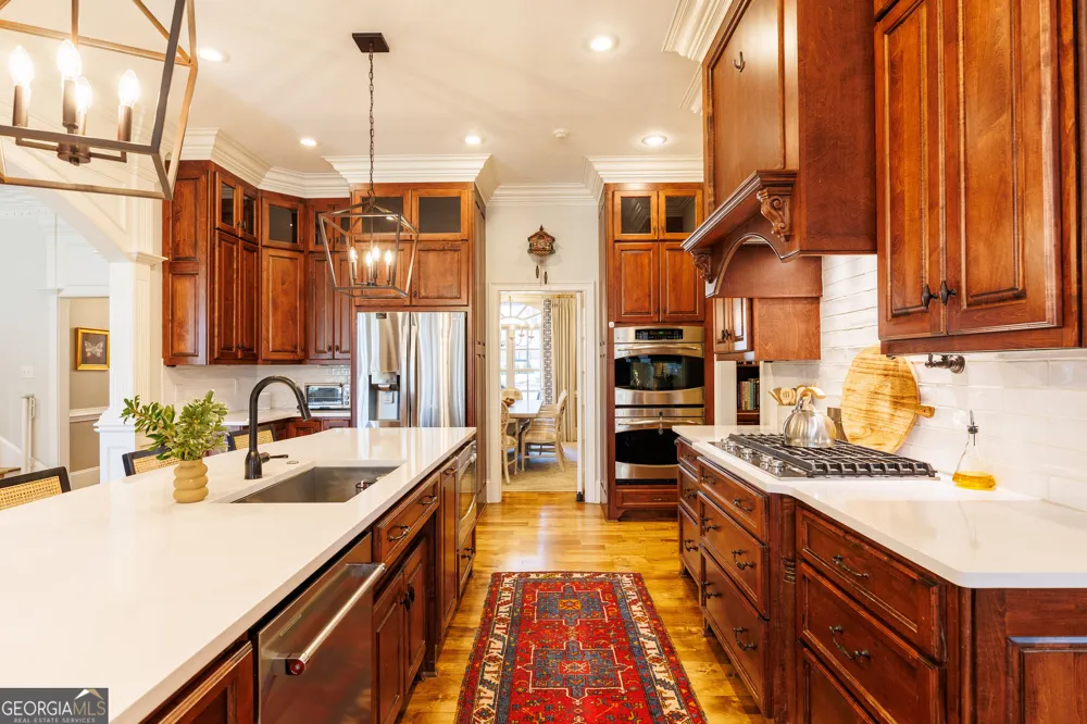 4237 Whisperwood CIR Valdosta, GA 31602