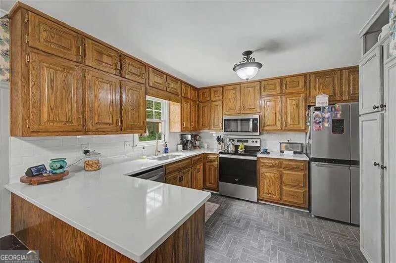 3782 Churchill DR SW Marietta, GA 30064