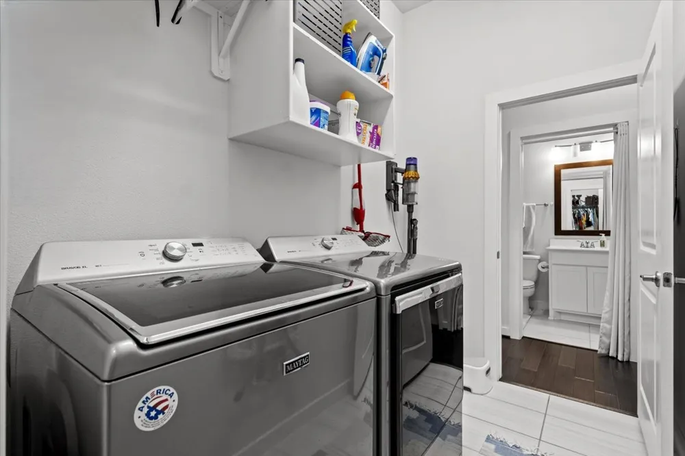 8116 Bestride Bend Austin, TX 78744