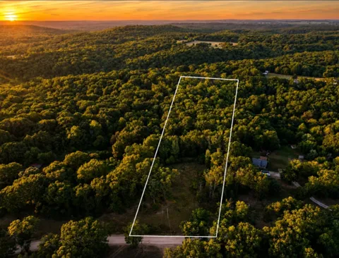 4 Beaver Hollow Road