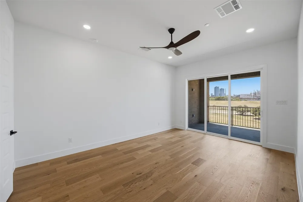 404 Vista Buena Trail Fort Worth, TX 76111