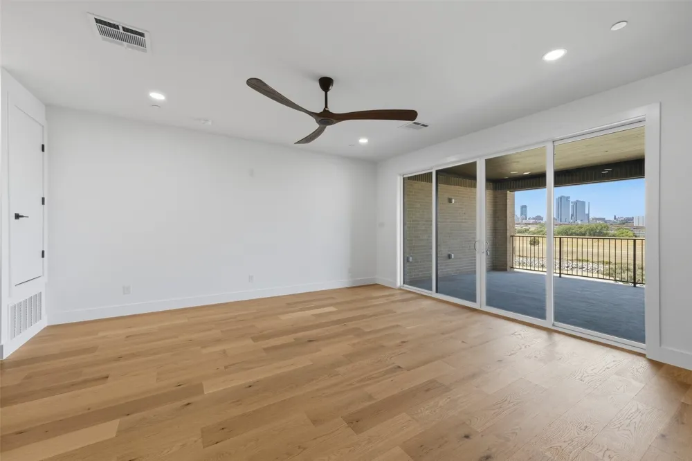 404 Vista Buena Trail Fort Worth, TX 76111